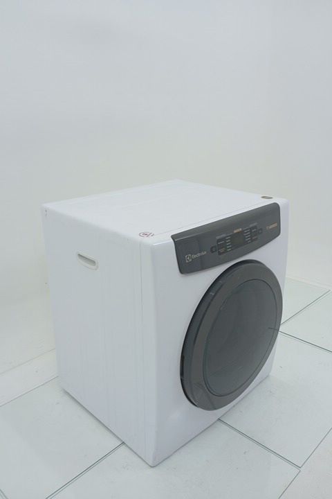 SECADORA ELECTROLUX SVB11 DE PAREDE E PISO 11