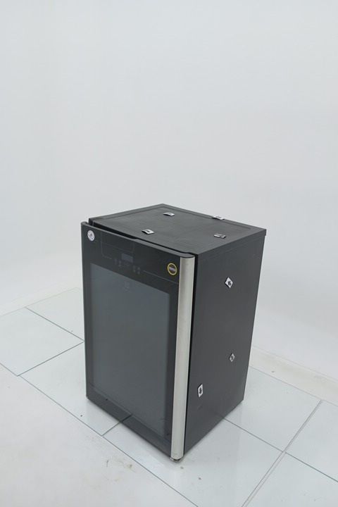 CERVEJEIRA ELECTROLUX BEER1 100L PAINEL WHITE