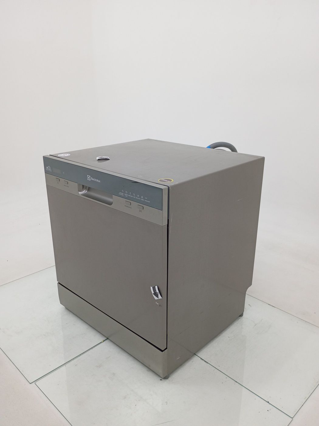 LAVA LOUCAS ELECTROLUX LL08S - Lava Louça Ele