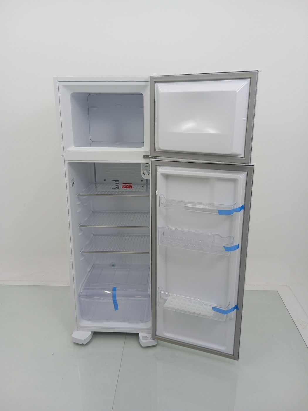 REFRIGERADOR ELECTROLUX DC35A   DUAS PORTAS C