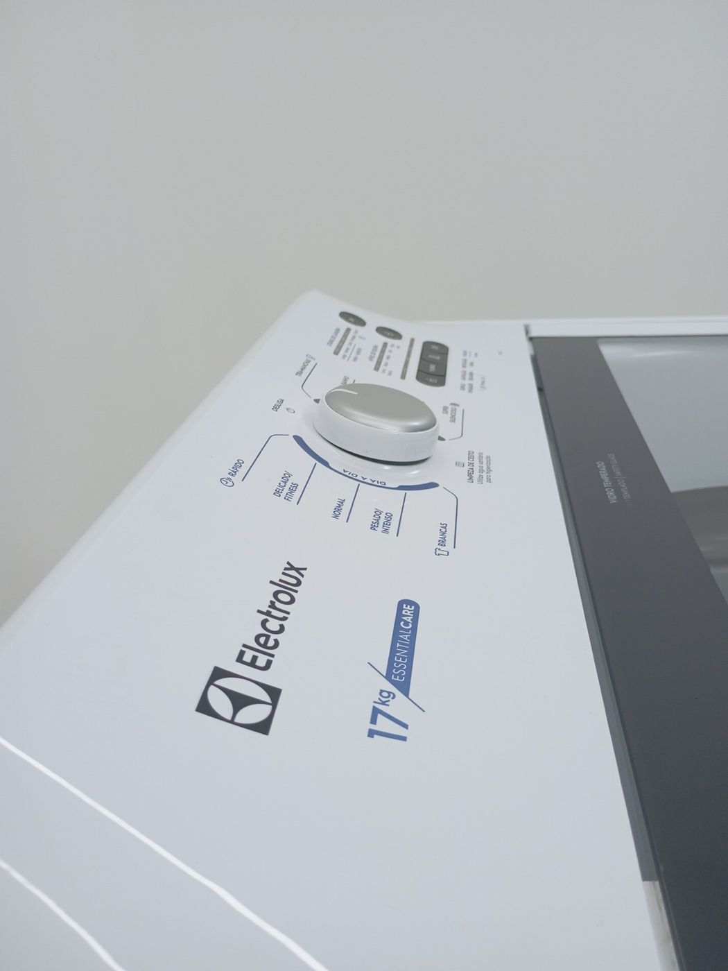 LAVADORA ELECTROLUX LED17 ROUPAS TOP LOAD 17K