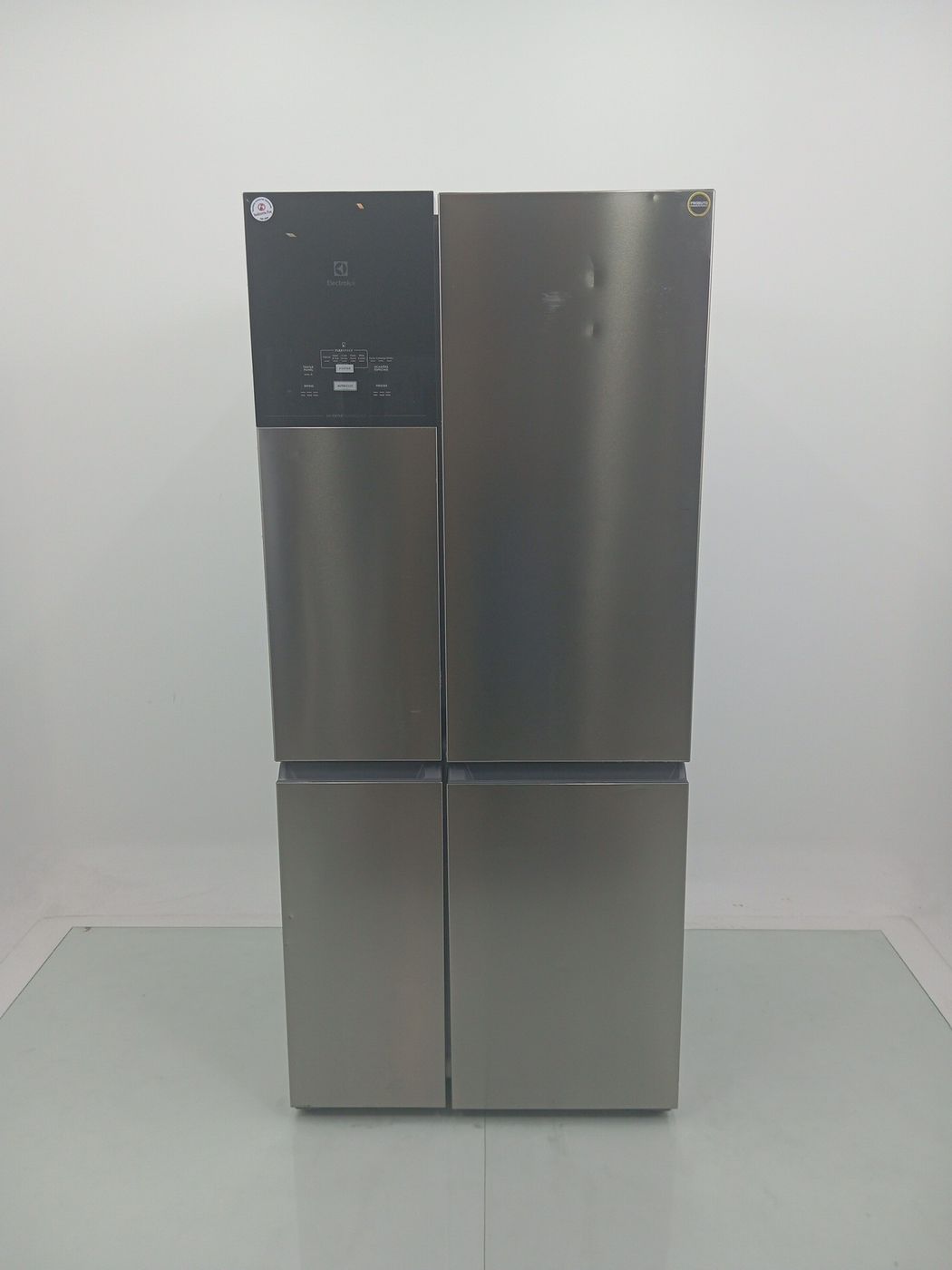 REFRIGERADOR ELECTROLUX IQ8S FROST FREE MULTI