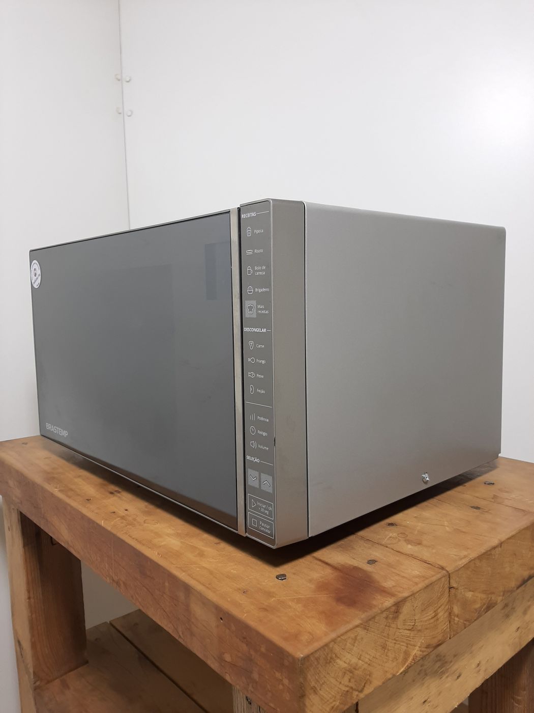 MICRO-ONDAS BRASTEMP 45 L - INOX