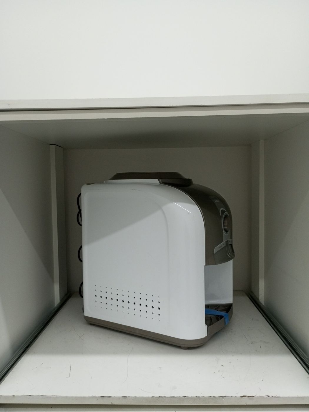 BEBEDOURO ESMALTEC DE MESA REFRIGERADO EGM30 