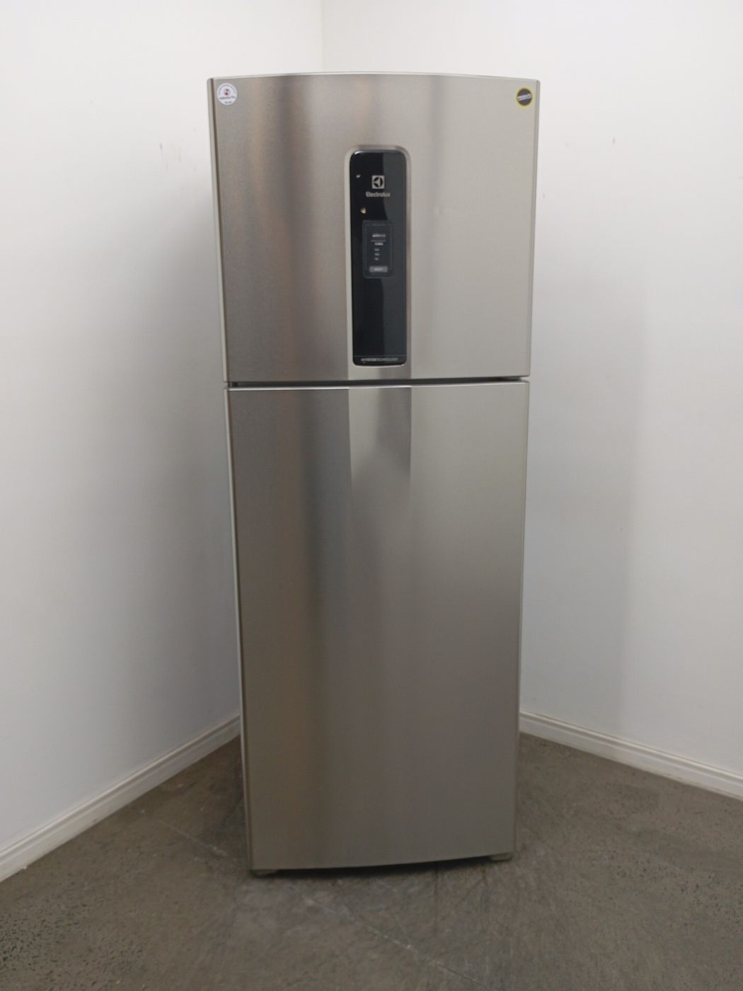 REFRIGERADOR ELECTROLUX IT70S FROST FREE INVE