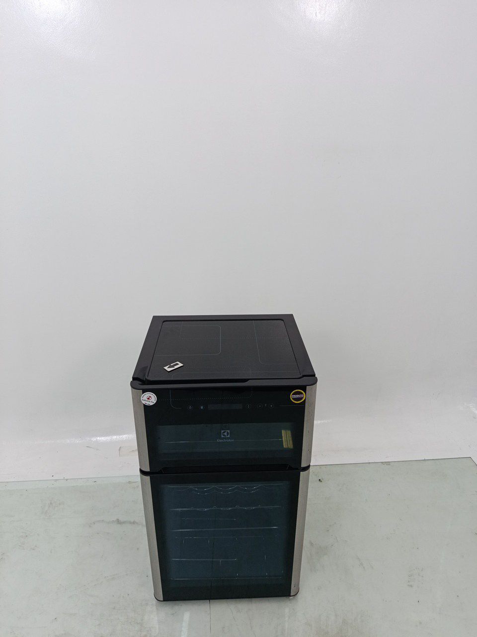 ADEGA ELECTROLUX ACD29 - Adega Electrolux ACD