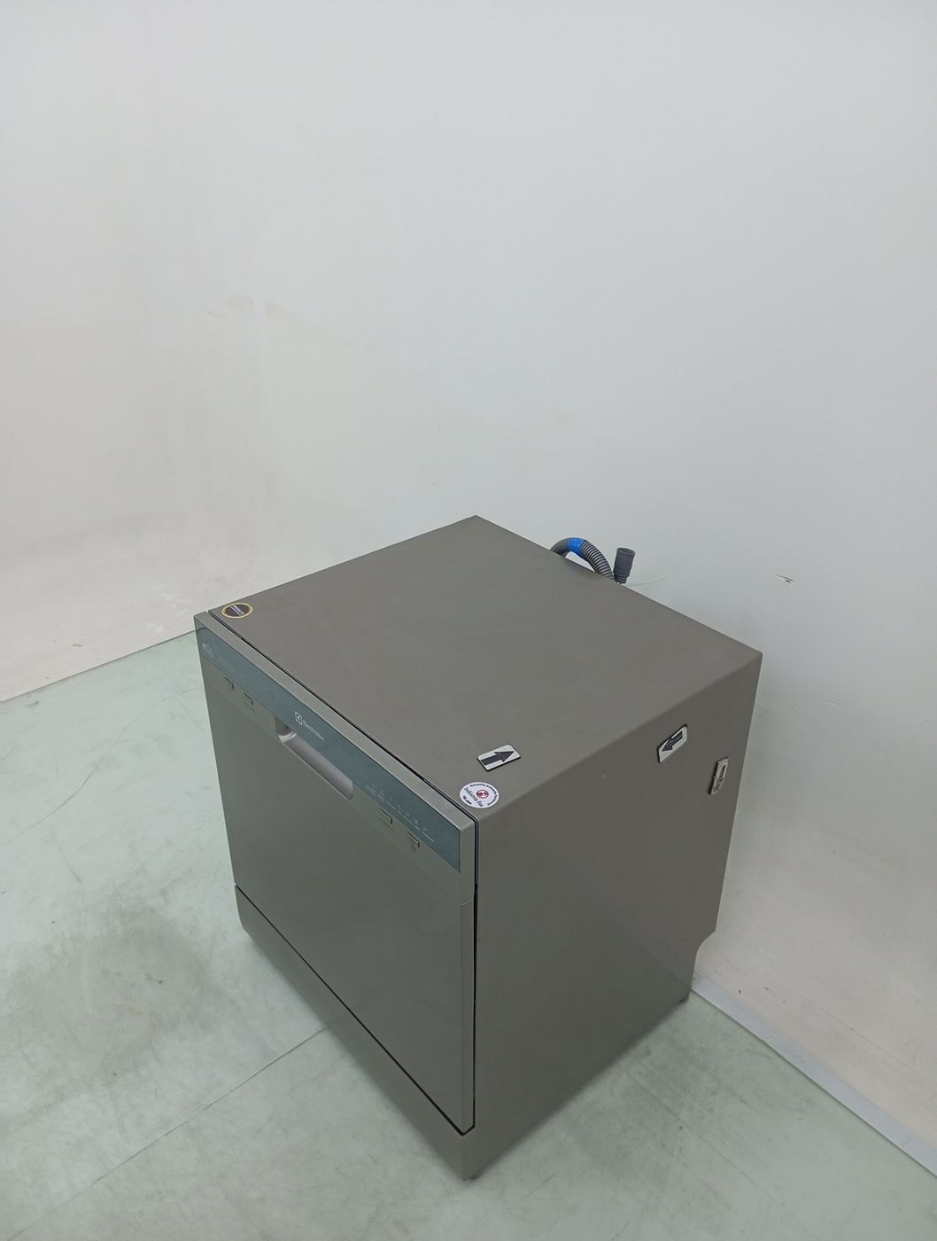 LAVA LOUCAS ELECTROLUX LL08S - LAVA LOUCA ELE
