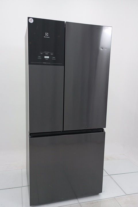 REFRIGERADOR ELECTROLUX IM8B FROST FREE INVER