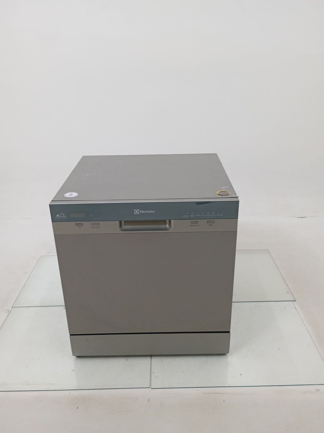 LAVA LOUCAS ELECTROLUX LL08S - Lava Louça Ele