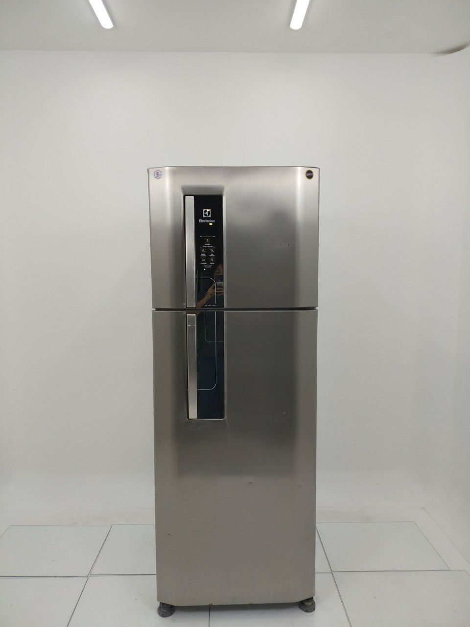 REFRIGERADOR ELECTROLUX DF54X DUAS PORTAS FRO