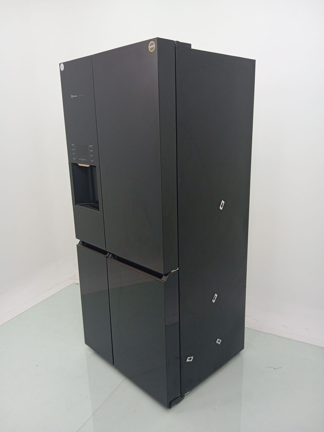 REFRIGERADOR ELECTROLUX IQ8IB FROST FREE INVE