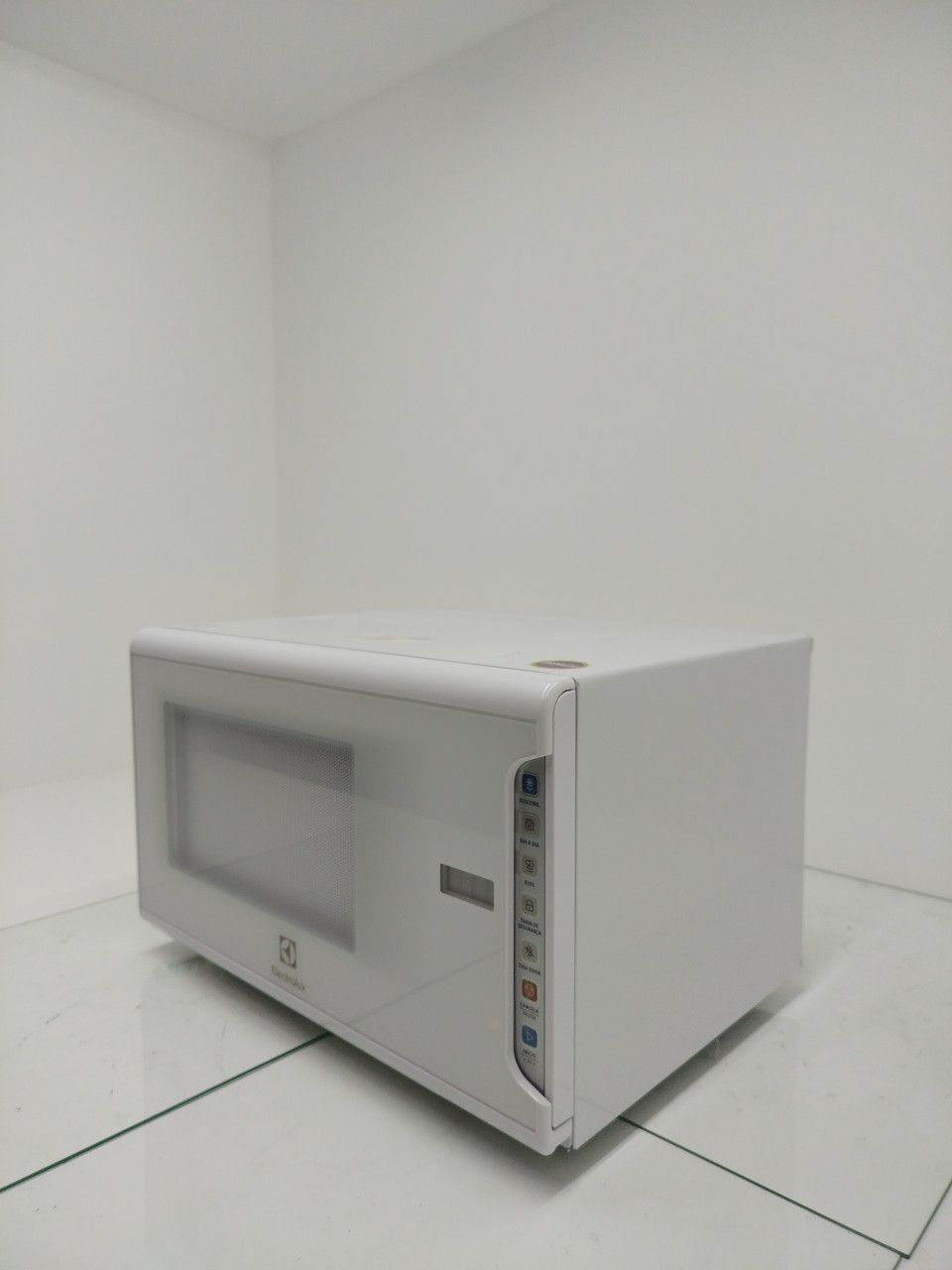 MICRO-ONDAS ELECTROLUX MI41T 31L - BRANCO