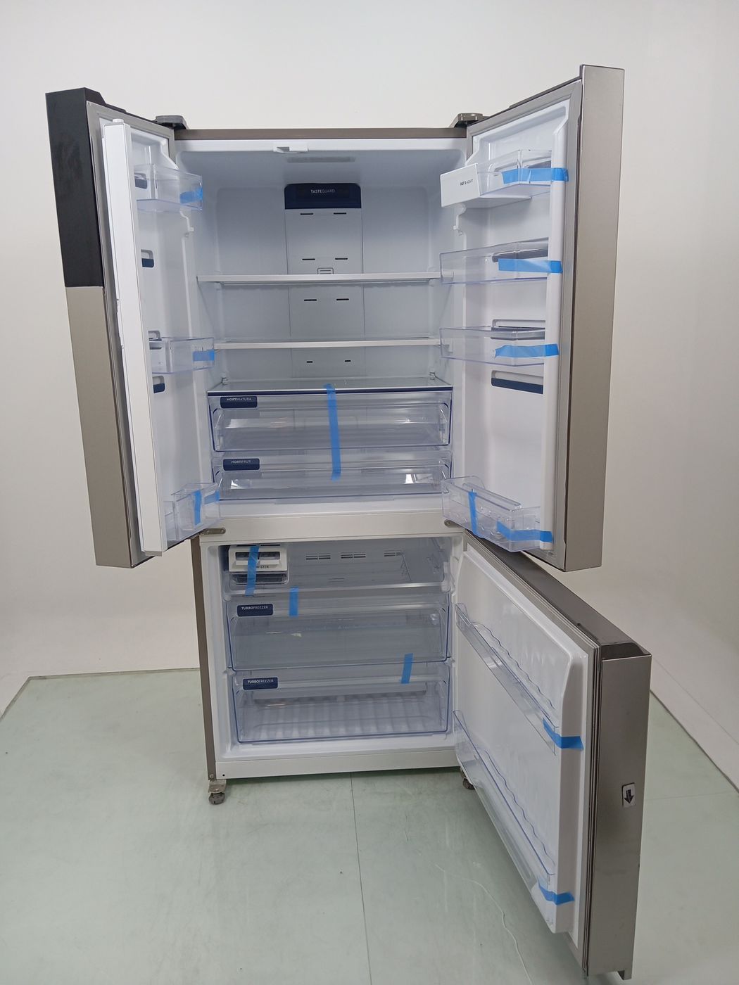 REFRIGERADOR ELECTROLUX IM8S - Refrigerador E