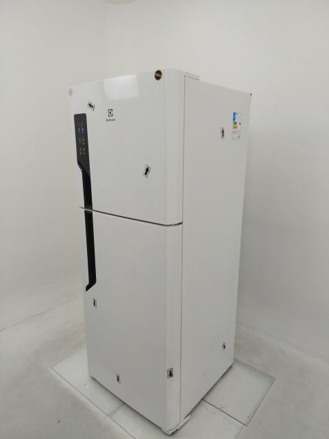 REFRIGERADOR ELECTROLUX TF55 FROST FREE 431L 