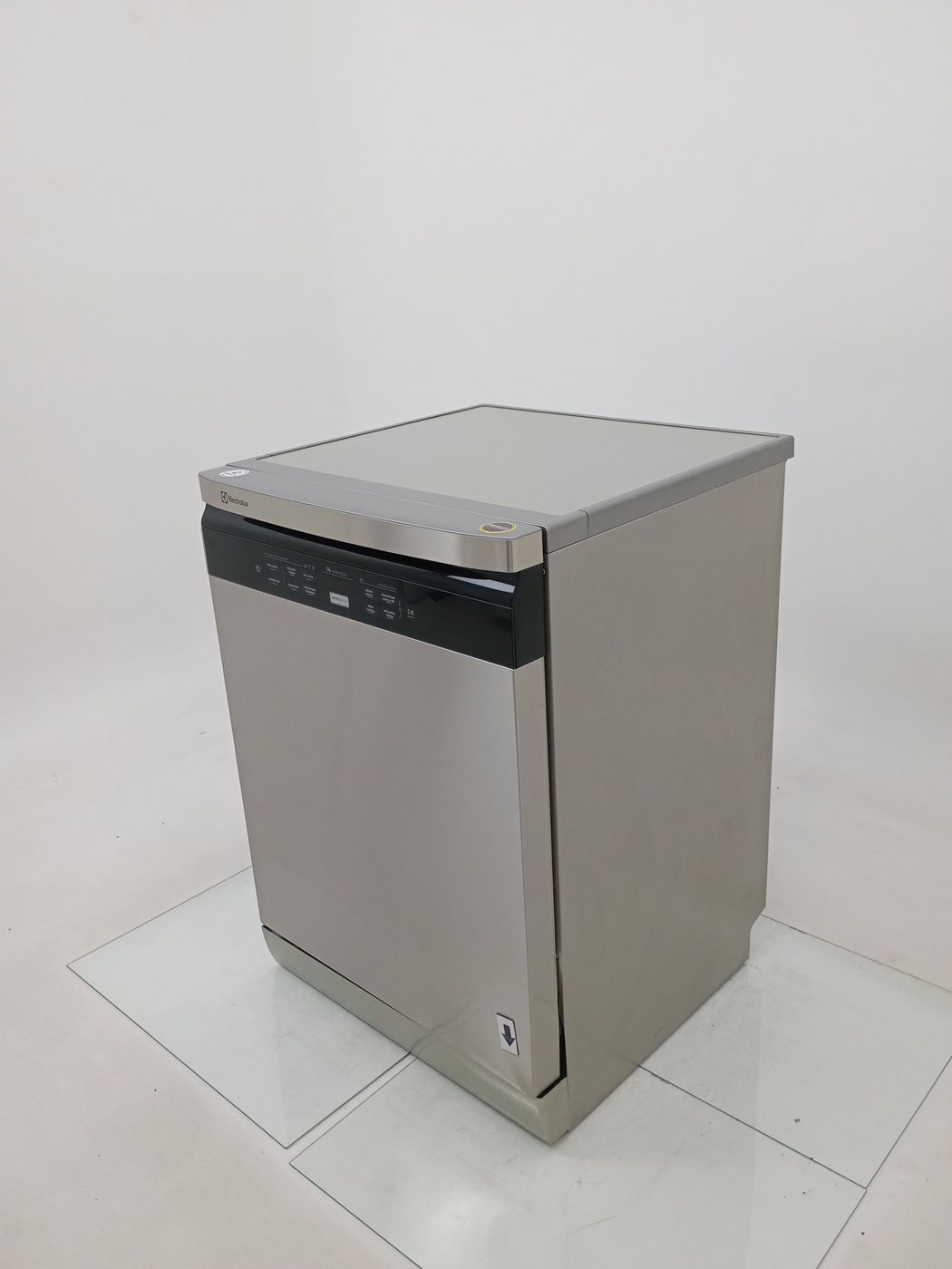 LAVA LOUCAS ELECTROLUX LL14X - Lava Louça Ele