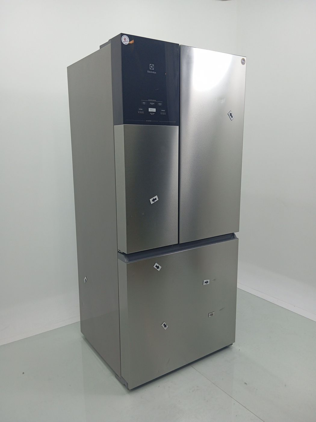 REFRIGERADOR ELECTROLUX IM8S FROST FREE INVER