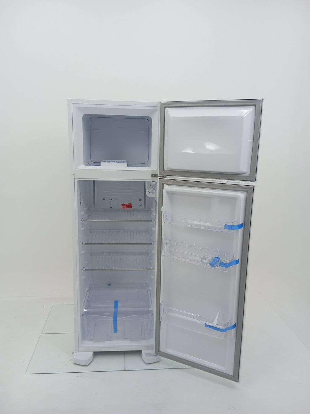 REFRIGERADOR ELECTROLUX DC35A   DUAS PORTAS C