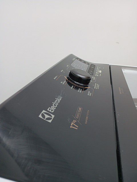 LAVADORA ELECTROLUX LEV17 17KG PERFECT CARE C
