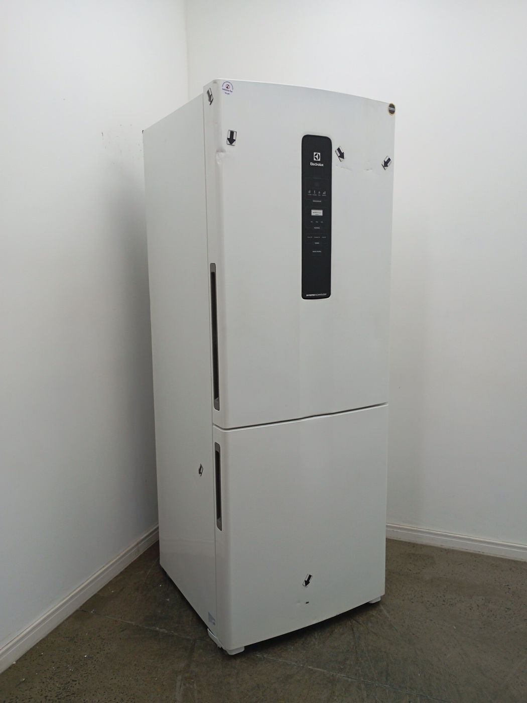 REFRIGERADOR ELECTROLUX IB55 DUAS PORTAS INVE