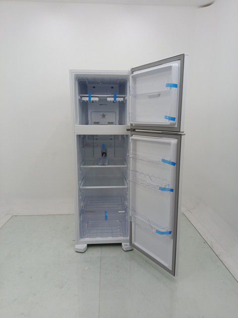 REFRIGERADOR ELECTROLUX TC41-   FROST FREE 37