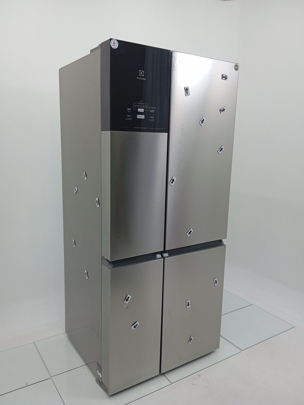 REFRIGERADOR ELECTROLUX IQ8S FROST FREE MULTI