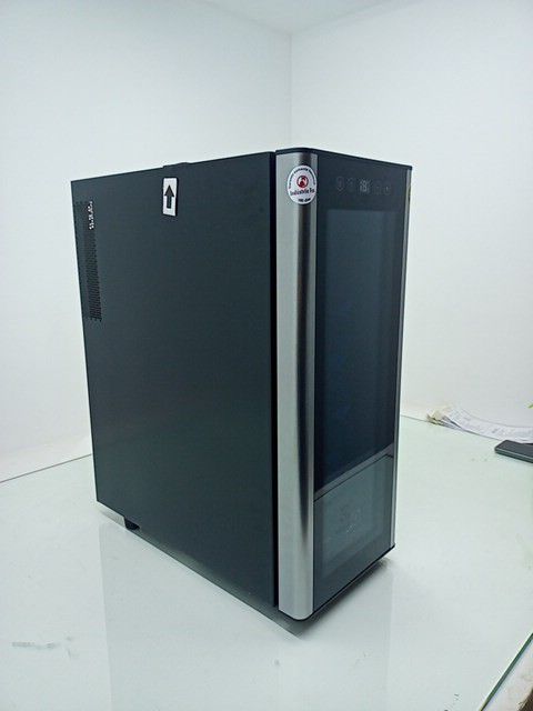ADEGA ELECTROLUX ACS12 VINHOS UMA PORTA ACS12