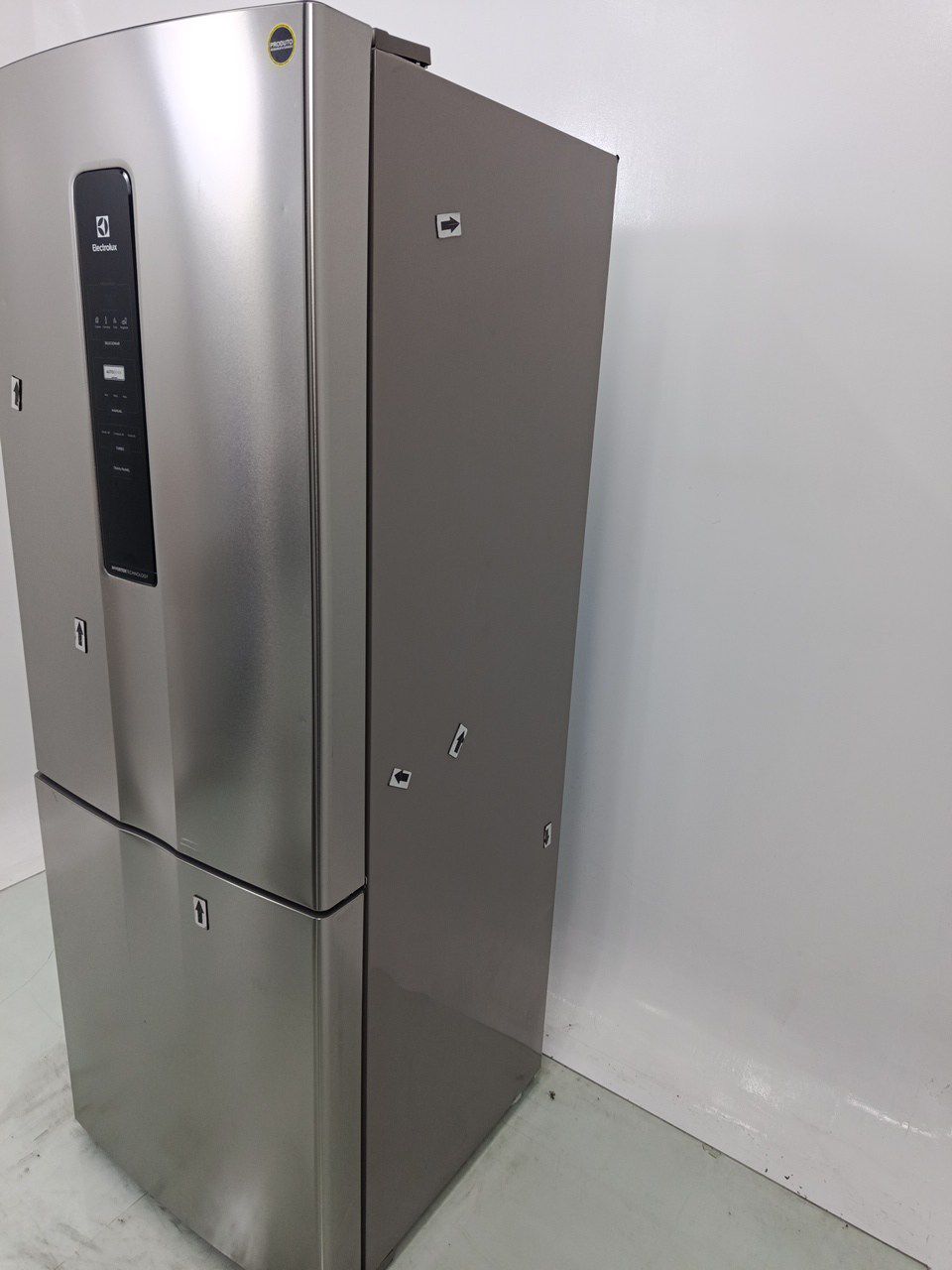 GELADEIRA ELECTROLUX IB55S FROST FREE INVERTE