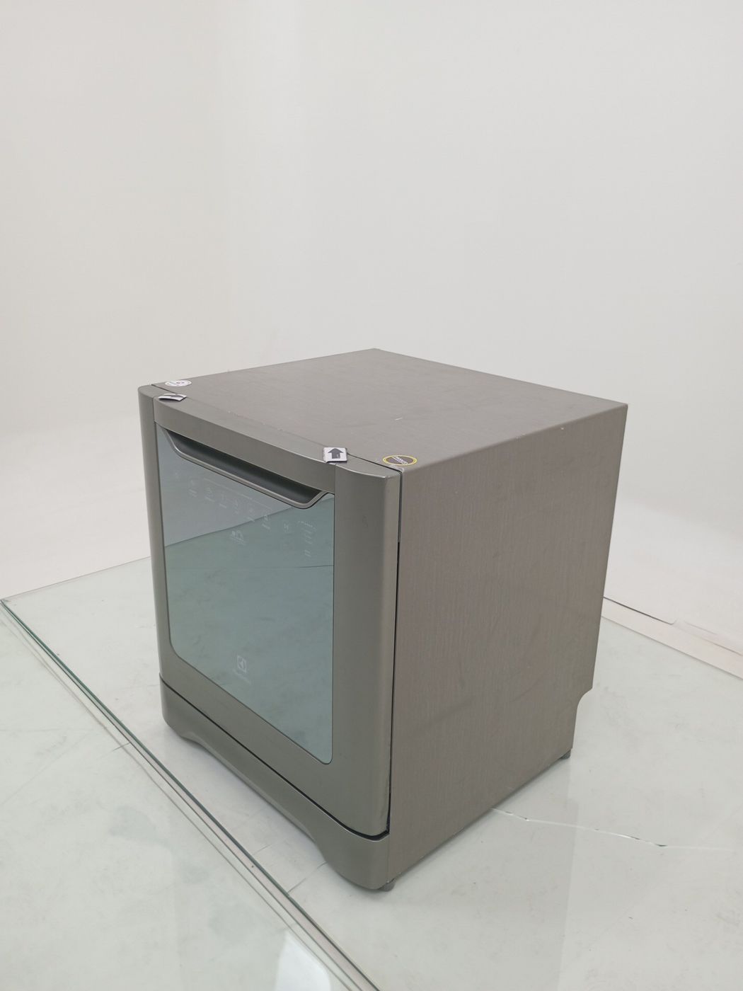 LAVA LOUCAS ELECTROLUX LE08S - Lava Louça Ele