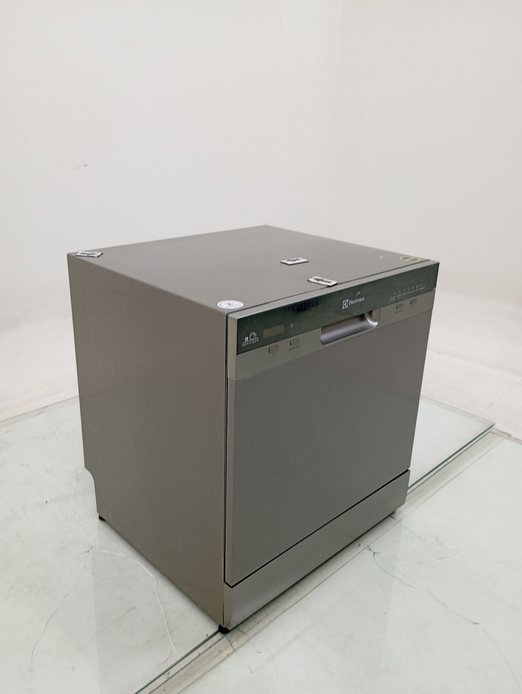 LAVA LOUCAS ELECTROLUX LL08S - Lava Louça Ele