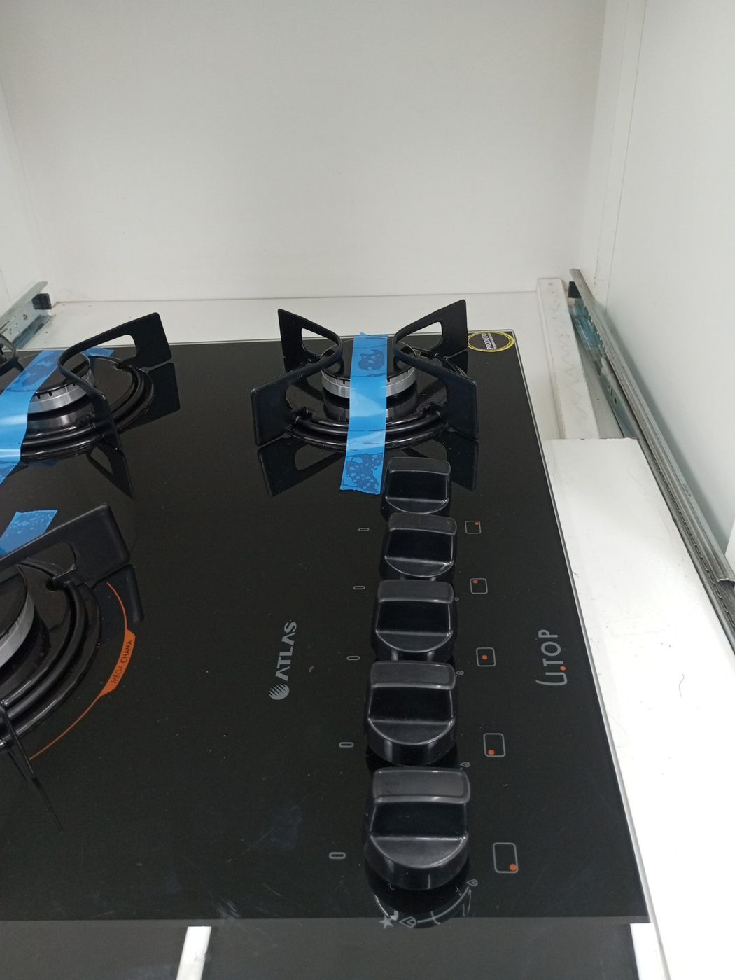 COOKTOP ATLAS À GÁS 5 BOCAS UTOP - PRETO