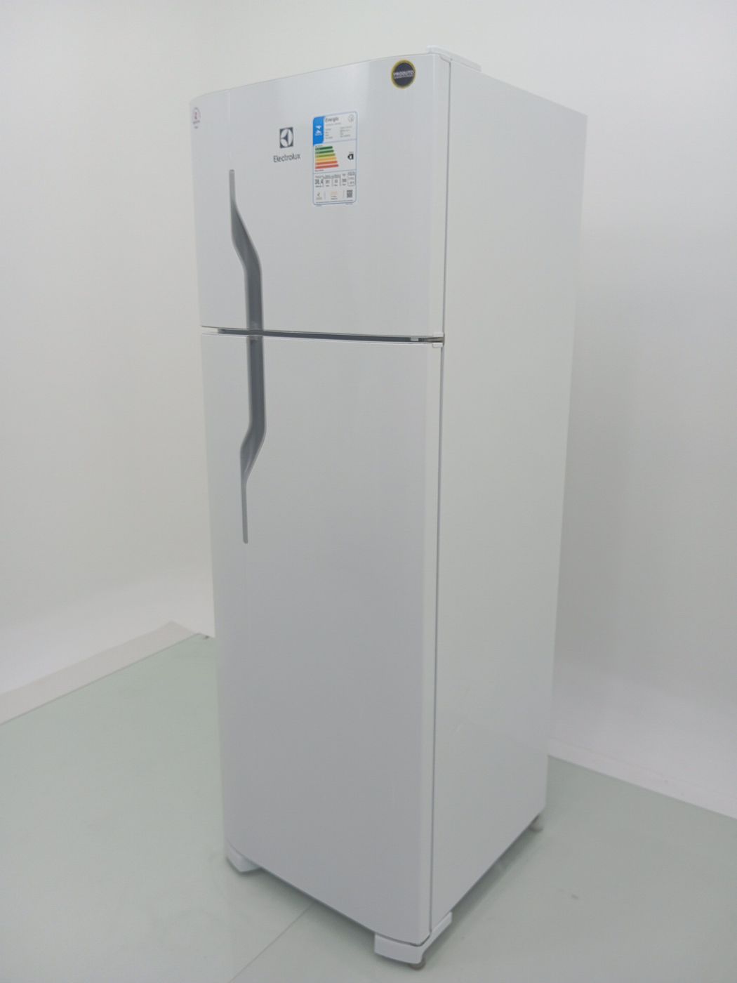 REFRIGERADOR ELECTROLUX DC35A   DUAS PORTAS C