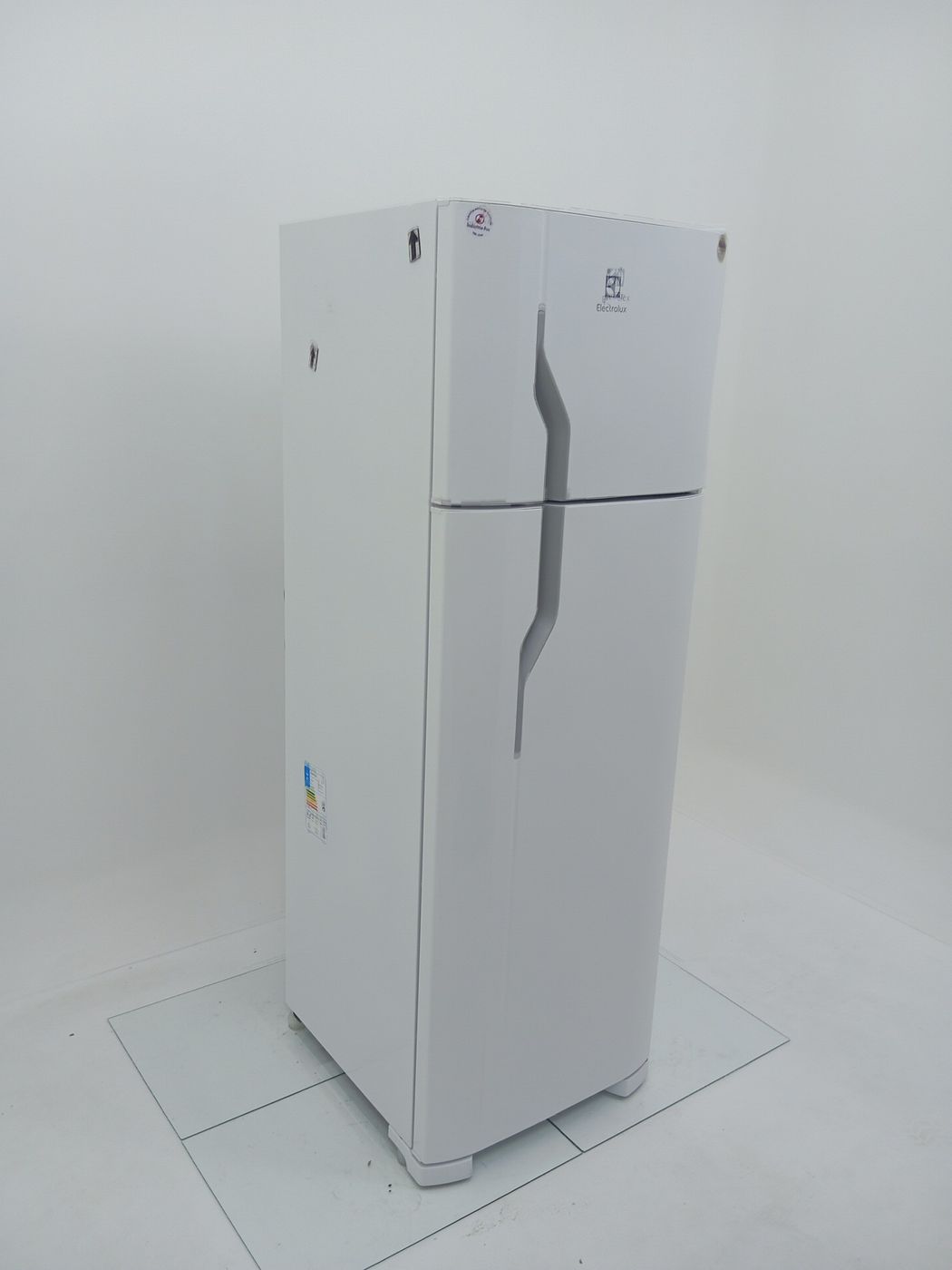 REFRIGERADOR ELECTROLUX DC35A   DUAS PORTAS C