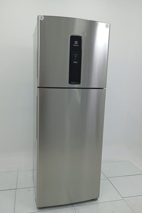 REFRIGERADOR ELECTROLUX IT70S FROST FREE INVE