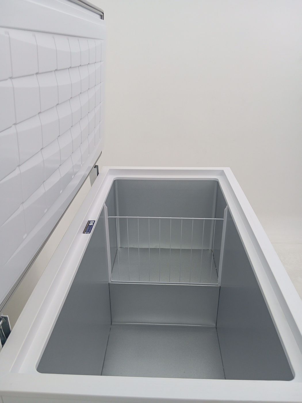 FREEZER ELECTROLUX HORIZONTAL 400L CYCLE DEFR