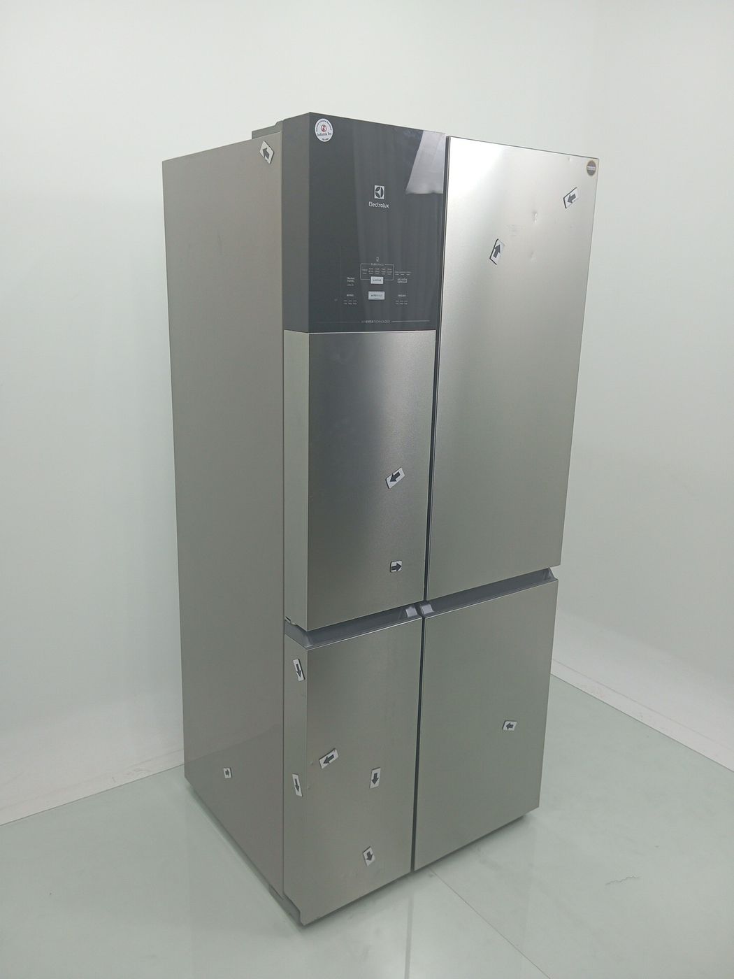 REFRIGERADOR ELECTROLUX IQ8S FROST FREE MULTI
