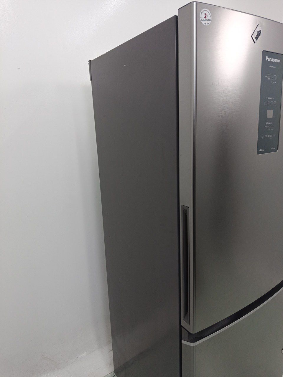 GELADEIRA PANASONIC BB64 INVERSE FROST FREE I