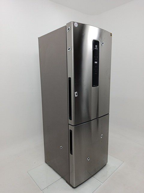 REFRIGERADOR ELECTROLUX IB55S - Refrigerador 