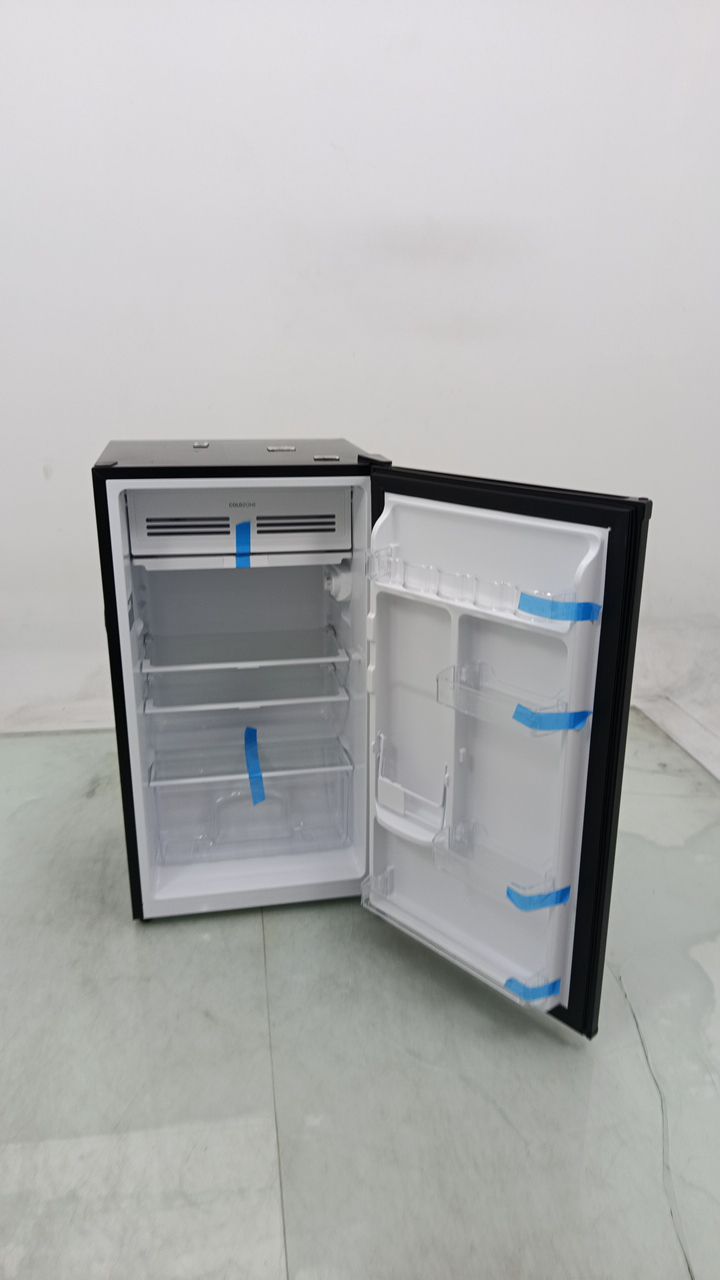 FRIGOBAR ELECTROLUX EM90B - Frigobar Electrol