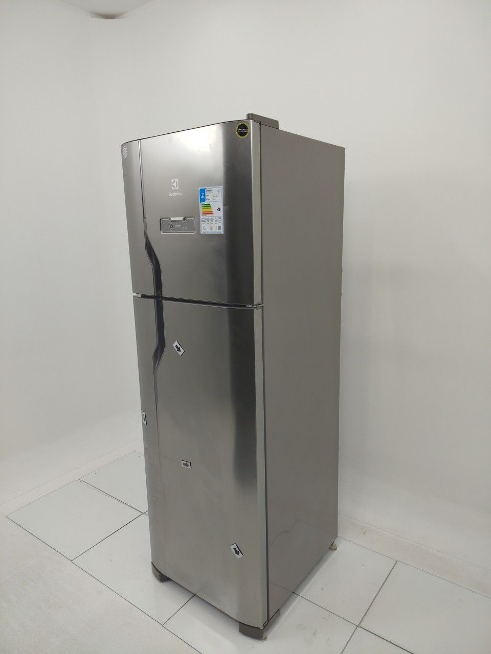 REFRIGERADOR ELECTROLUX DFX41 FROST FREE 371l