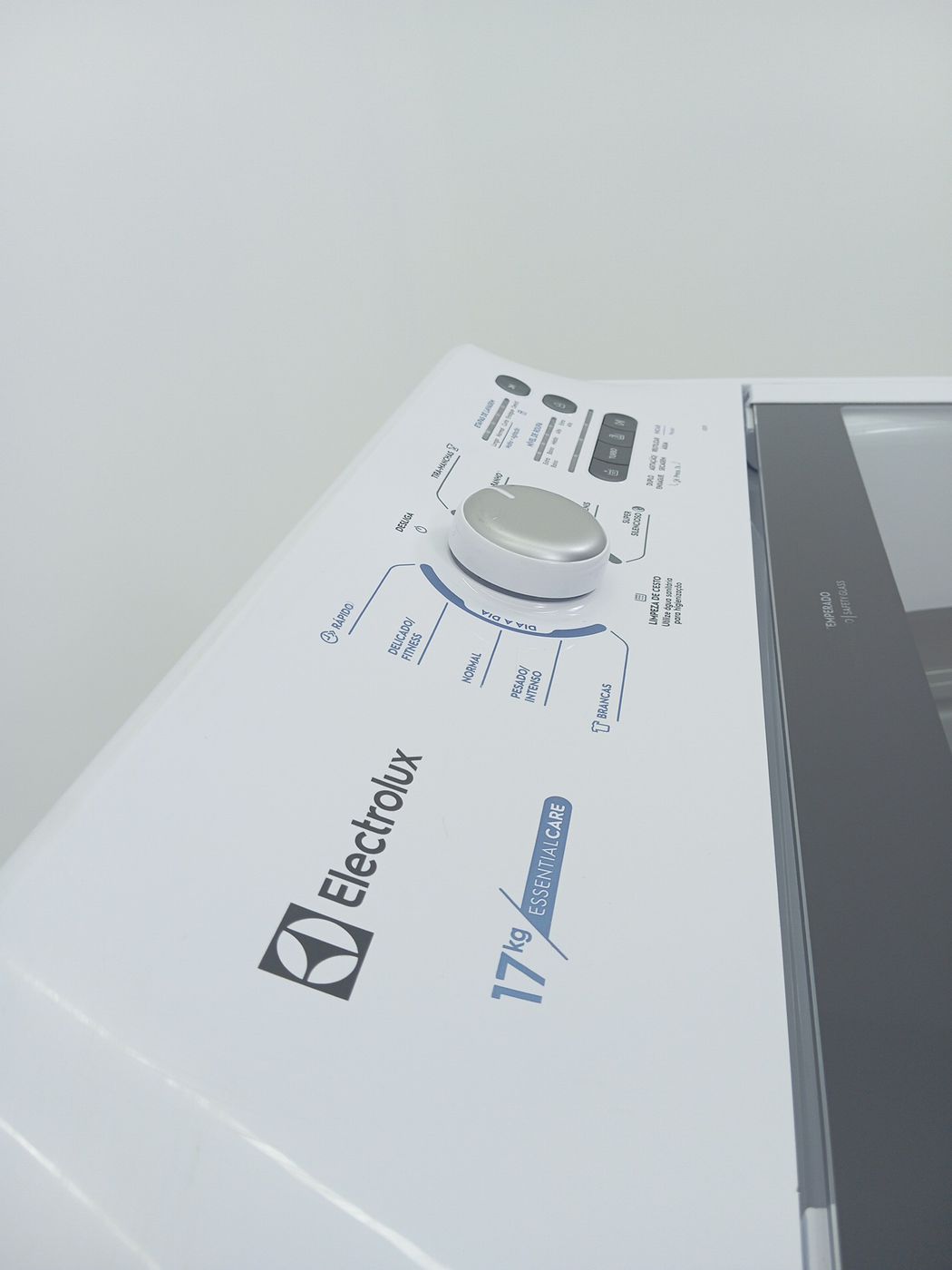LAVADORA ELECTROLUX LED17 ROUPAS TOP LOAD 17K