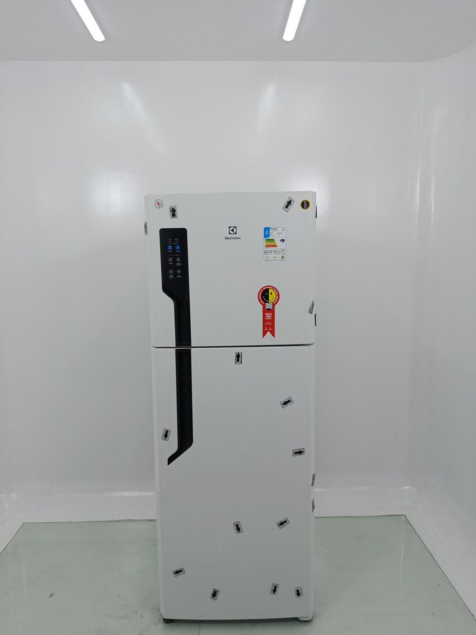 REFRIGERADOR ELECTROLUX TF56 FROST FREE 474L 