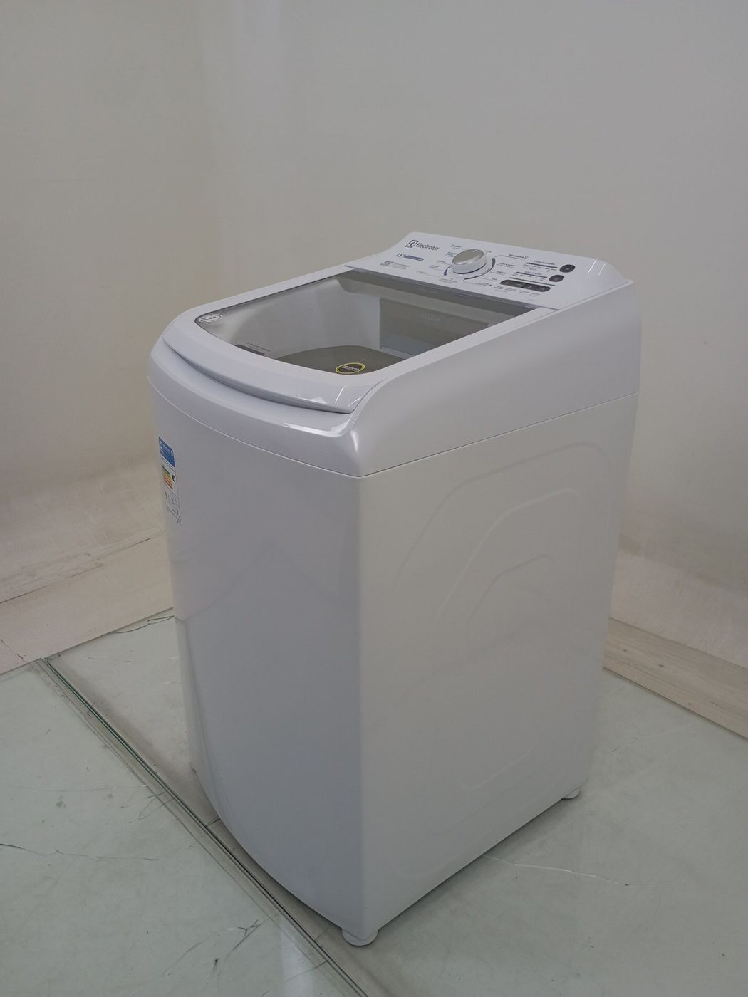 LAVADORA ELECTROLUX LED13 - Lavadora Electrol