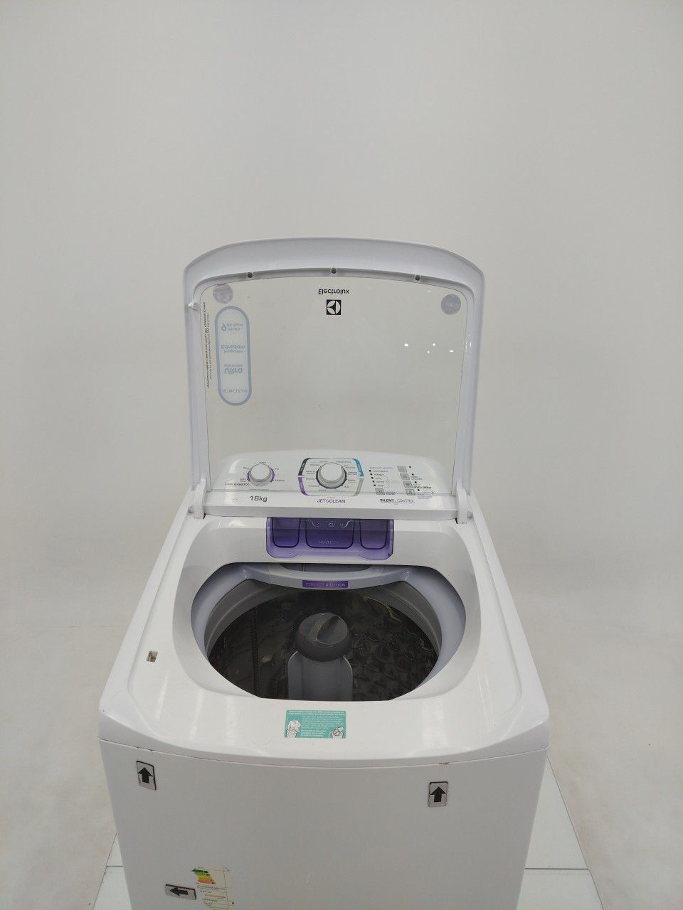 LAVADORA ELECTROLUX TOP LOAD 16KG LAC16 TURBO
