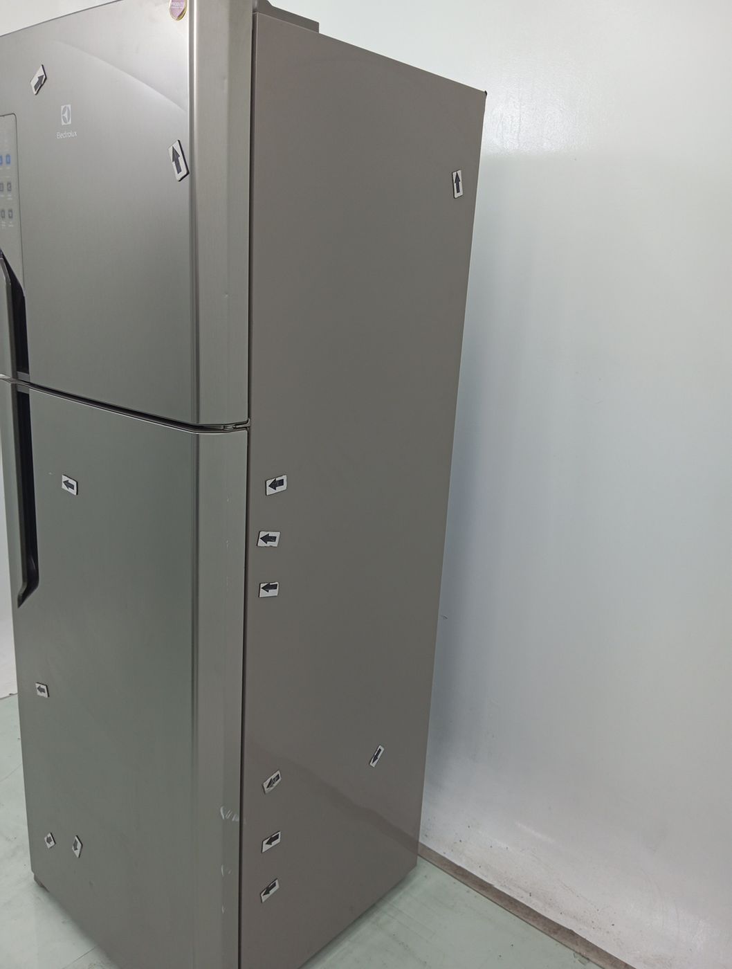 GELADEIRA ELECTROLUX IT56S - Refrigerador Ele