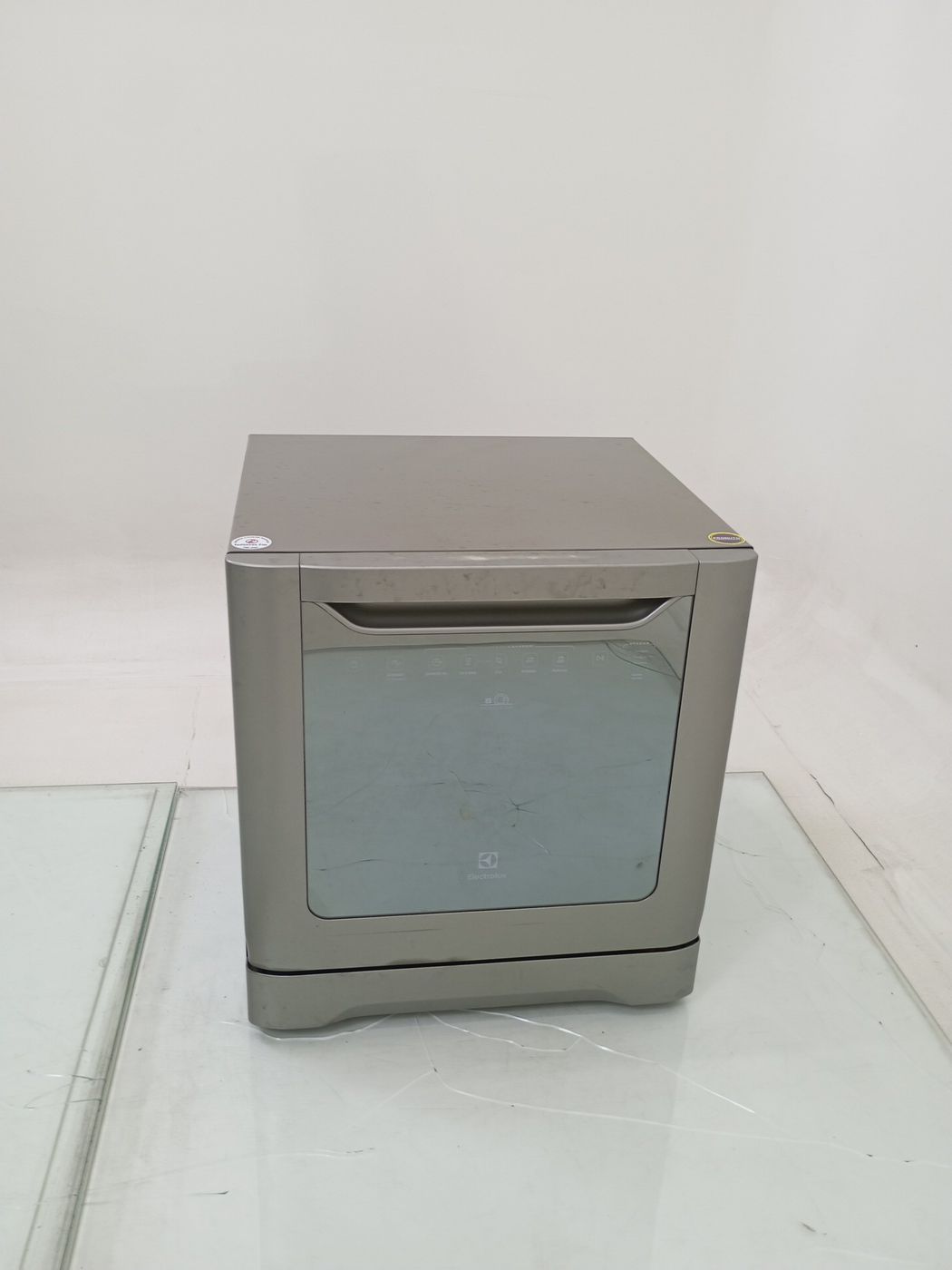 LAVA LOUCAS ELECTROLUX LE08S - Lava Louça Ele