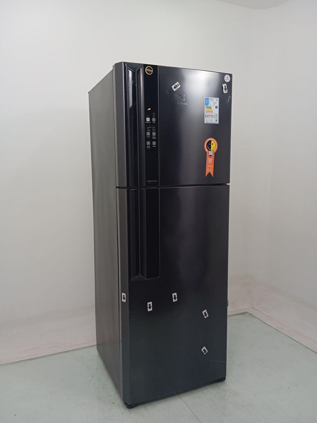 REFRIGERADOR ELECTROLUX IF56B - Refrigerador 
