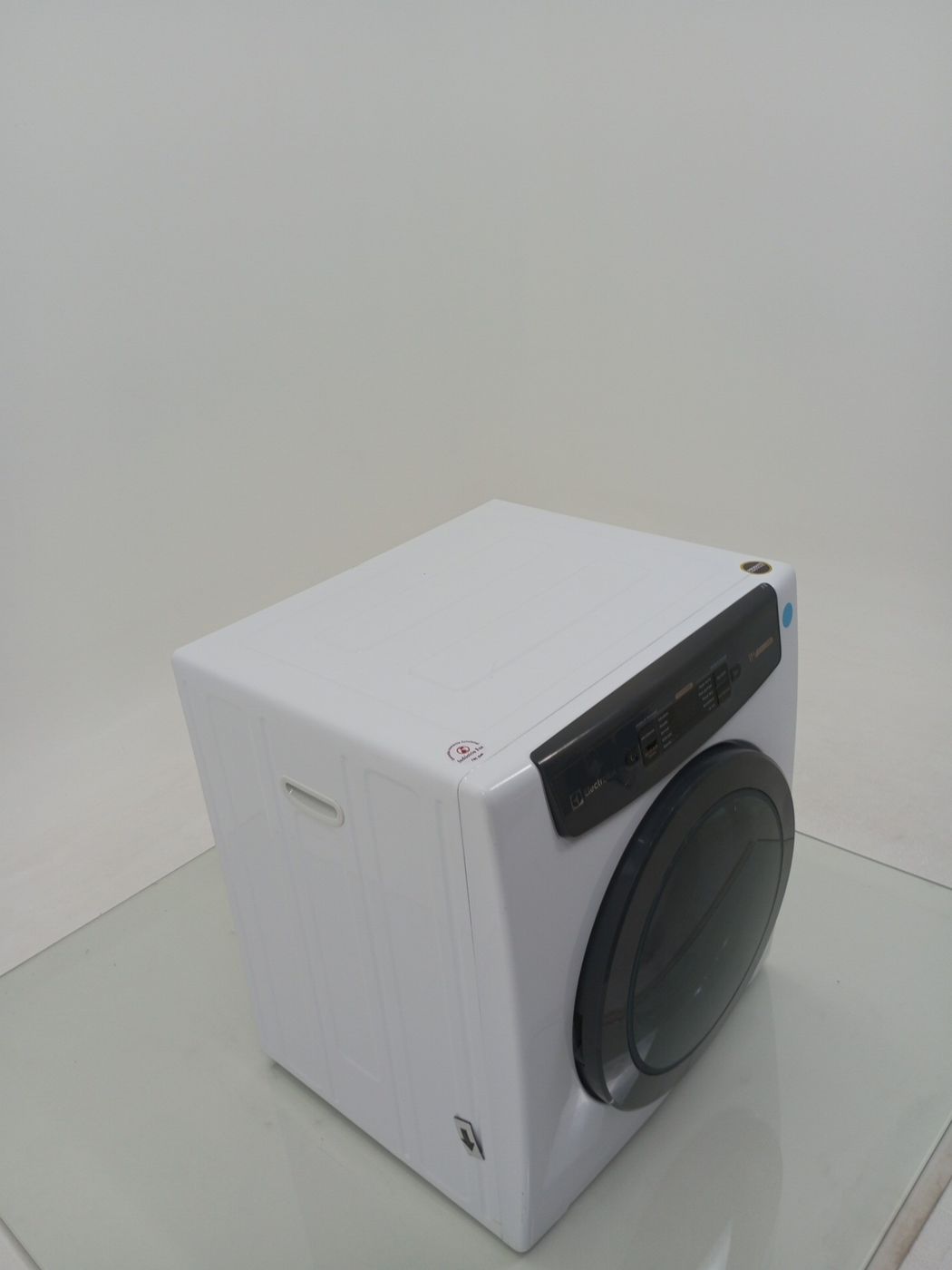 SECADORA ELECTROLUX SVB11 DE PAREDE E PISO 11