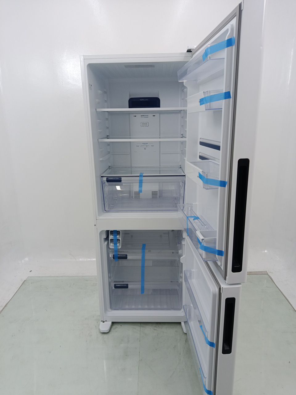 GELADEIRA ELECTROLUX IB7 FROST FREE INVERTER 