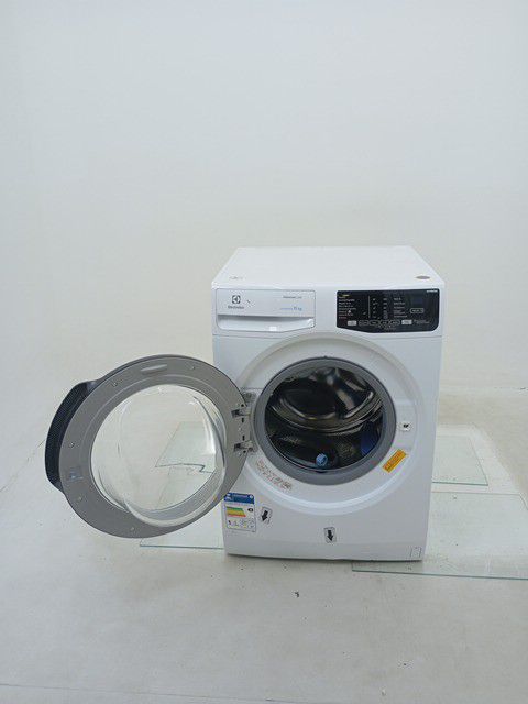 LAVADORA ELECTROLUX LFE11 - Lavadora Electrol