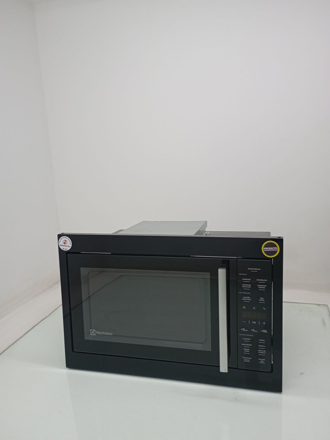 MICRO-ONDAS ELECTROLUX ME3BP - Micro-Ondas El